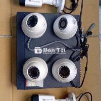 Chào các bạn, mình đang có bộ camera KBVISION gồm 10 camera cần thanh lý. Bộ này bao gồm 1 đầu thu KBVISION và ổ cứng 2000GB, cùng 10 camera KBVISION (4 camera trong nhà và 6 camera ngoài trời). Giá bán chỉ 2 triệu 200k. Bạn nào mua về chỉ cần cắm điện là dùng được ngay. Mình bán tại nhà, bạn có thể qua xem và test trực tiếp. Không ship hàng nhé. Cảm ơn mọi người đã quan tâm!