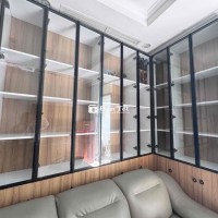 Thanh Lý Hệ Tủ Trưng Bày Kính Cường Lực Mới  