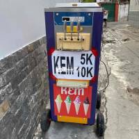 máy làm kem 3 vòi sài ok như hình
