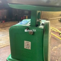 Cần bán cân 5kg nhôm hòa như hình, còn mới, xài tốt  