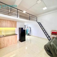 Căn Hộ Gác Full Nội Thất - Miễn Phí Xe - Nguyễn Văn Cừ