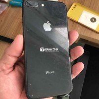 iPhone 8 Plus 64GB - Giá tốt - Nhà dư dùng cần bán