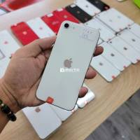 Về 100c IPhone SE 2020 quốc tế zin full đẹp 99%