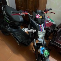 Cần bán xe Yadea - Xe đẹp, đủ đồ, giá tốt!  