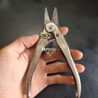 Kéo Nhật hiệu Beaver còn đẹp dùng tốt