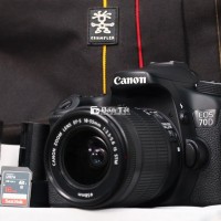 Canon 70D & Lens 18-55 STM RẤT MỚI - Chính Hãng LBM