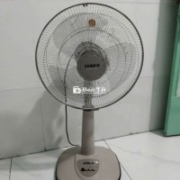 Quạt đứng senko
