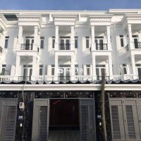 Nhà Thạnh Lộc Q12 - Có Sân Xe Hơi!