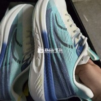 Giày thể thao size 44