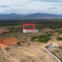 Đất sổ Hồng 2022m2 cách biển 2km