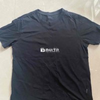 Áo thun đen basic Coolmate size M