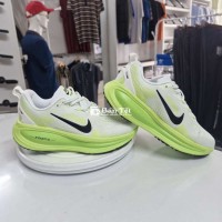 Giày chạy bộ Nike Vomero 18 / Size Nam Nữ 36-44