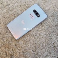 Galaxy s10e xx HQ  nhỏ gọn sẵn 2sim ram 6/128gb