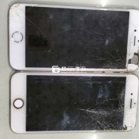 Bán 2 máy iPhone bị bể, không lên nguồn - 200k/cả 2