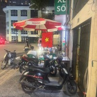 Cần tuyển nhân viên phục vụ quán ăn