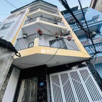 View hồ thoáng mát, chỉ 2 nhà ra mặt phố Nam Dư – Nhỉnh 5 tỷ, diện tích 33m², mặt tiền 4.5m  