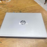 HP ProBook 440 G6 i7 8565U/16/256 14’0 FullHD 99%