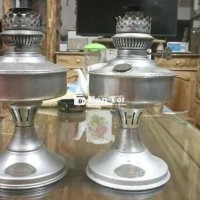Đèn Tọa Đăng - Đèn Dầu Thời Bao Cấp Thắp Sáng Hoài Niệm Những Ngày Gian Khó  