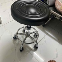 Ghế còn rất mới, cần bán nhanh với giá rẻ cho anh em yêu thích!  