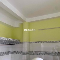 phòng sạch sẽ thoáng mát an ninh có máy lạnh cửa sổ