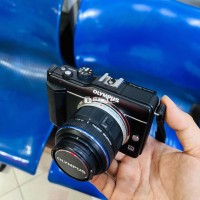 Bán Bộ Máy Ảnh Olympus PL1S + Lens 14-42mm  