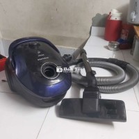Thanh lý máy hút bụi hiệu samsung 2000w