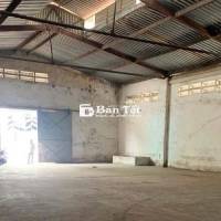 Cho thuê kho Quận 7 DT 450m xe nâng, xe cont vào tận trong kho