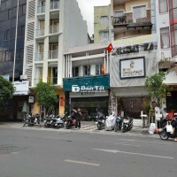 Bán gấp nhà 2 mặt tiền đường Duy Tân, P.15, Q.Phú Nhuận
