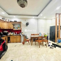 NHÀ ĐẸP NGỌC THUỴ 30M CHƯA ĐẾN 5 TỶ,CẠNH KHAI SƠN HILL,30M RA OTO ĐỖ
