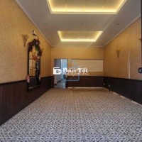 CHO THUÊ NHÀ 3 TẦNG MẶT TIỀN NÚI THÀNH - 27 TRIỆU/THÁNG  