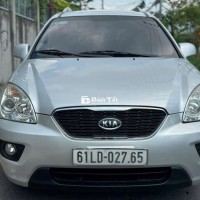Kia Carens 2015 MT - 126000 km