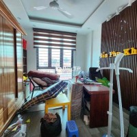 Thái Thịnh 30m x 4 tầng sổ đỏ vuông nét, lô góc 3 thoáng, nhà đẹp ở ngay THÁI THỊNH 30m x 4 tầng, mặt tiền 4,1m - nhỉnh 5 tỷ  