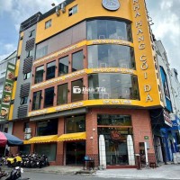 Cho Thuê Góc 2 Mặt Tiền Phan Xích Long, Phú Nhuận - Lý Tưởng Cho Kinh Doanh