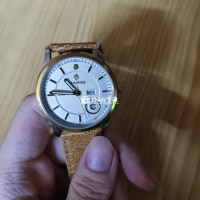 Đồng hồ Sunrise DM782SW đã qua sử dụng kèm hộp