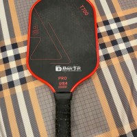 BÁN VỢT PICKLEBALL CHO NGƯỜI MỚI – GIÁ HỢP LÝ