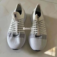 Giày Nike Phantom Mới 100% - Size EUR 42  