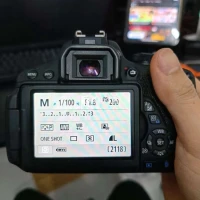 Canon 700D kèm Lens 50 1.8 STM - Cần pass lại  