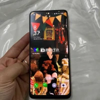 Máy nữ dùng còn mới keng, đổi qua iPhone nên ra đi giá hữu nghị  