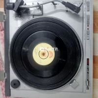 Thanh lý máy đĩa than Liên Xô cổ