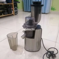 Máy ép chậm Kangaroo KG1B6