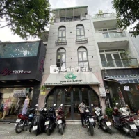 Cho Thuê Góc 2 Mặt Tiền Bạch Đằng - 4 Tầng - Ngay Chợ Bà Chiểu