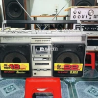 Đài Radio CSSEET Sharp GF 505ST - Máy Bãi Đẹp, Âm Thanh Hay, Chạy Hoàn Hảo  