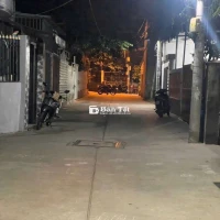 TÔ KÝ _ TRUNG CHÁNH: CĂN NHÀ CẤP 4 2 PN, SÂN ĐỂ XE RỘNG, GIÁ TỐT!