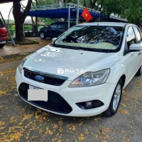 Ford Focus 2010 2.0 AT - 90,000km, Xe Gia Đình Ít Đi, Full Đồ Chơi  