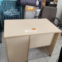 Thanh lý Bàn làm việc có hộc gỗ MDF 1m màu kem giá rẻ