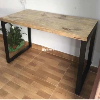 Em pass lại bàn làm việc ạ