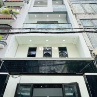Kẹt vốn bán nhanh nhà Sư Vạn Hạnh P.12 Q.10 DT: 80,1m2 Giá: 4tỷ150tr