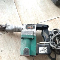 Máy đục Nhật ZIN