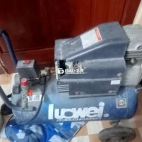 Thanh lý máy bơm hơi 2,5hp 35l giá rẻ