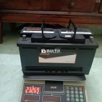 Bình ac quy tặng sạc kích robot
